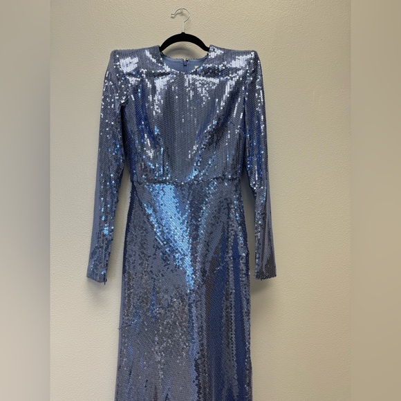 Sequined stretch-tulle gown - Picture 2 of 5